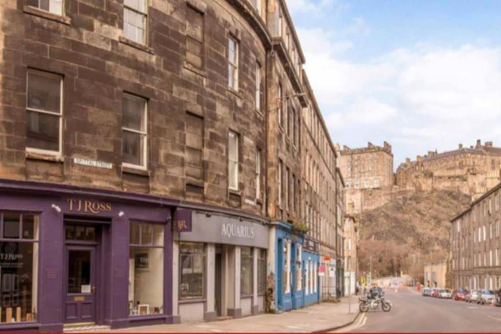 Large 4 Bed Apartment Edinburgh Exterior photo